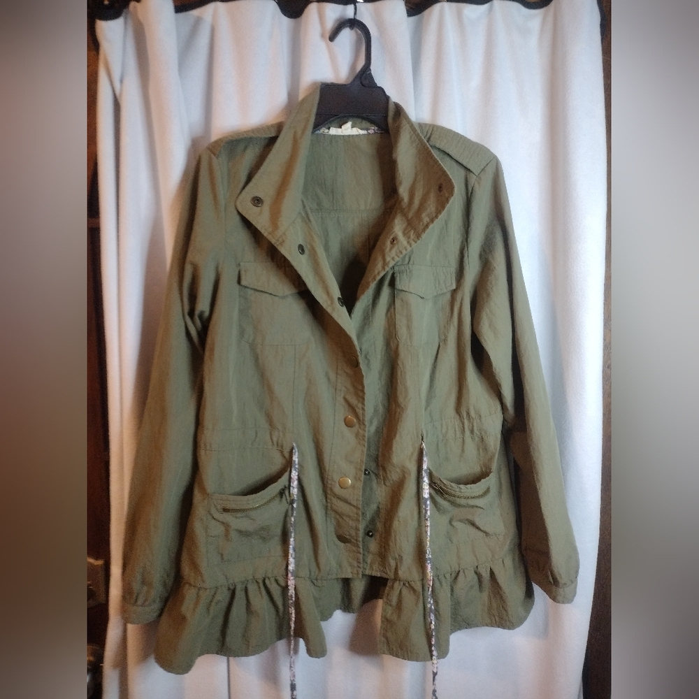 Army Green Jacket With Drawstring - image 1